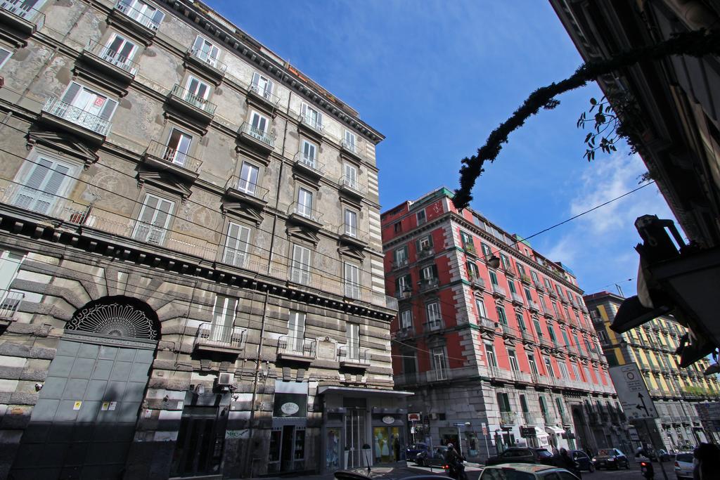 Casa Dante - Historic Apartment In The Perfect Naples Location Nápoles Exterior foto